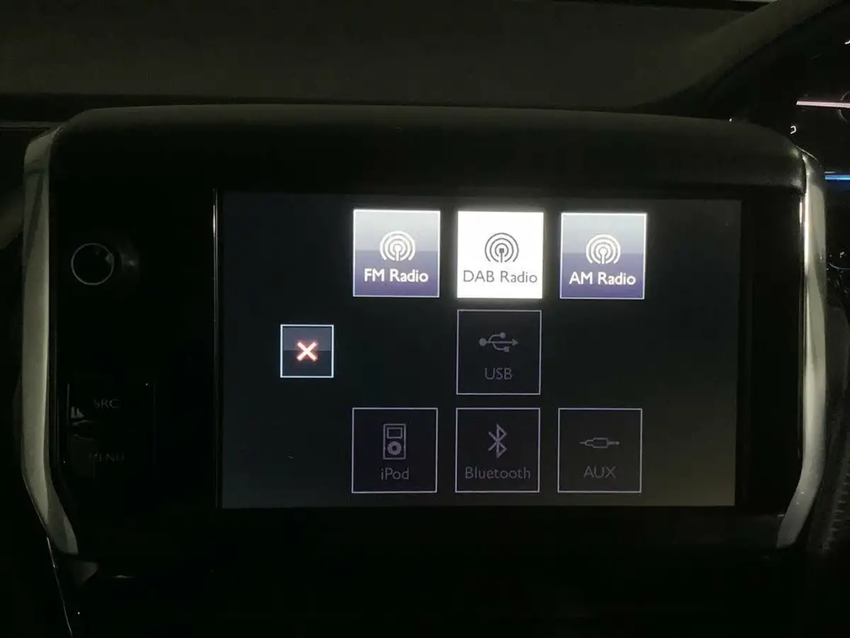 2015-peugeot-2008-crossover-12-crossway-big-22