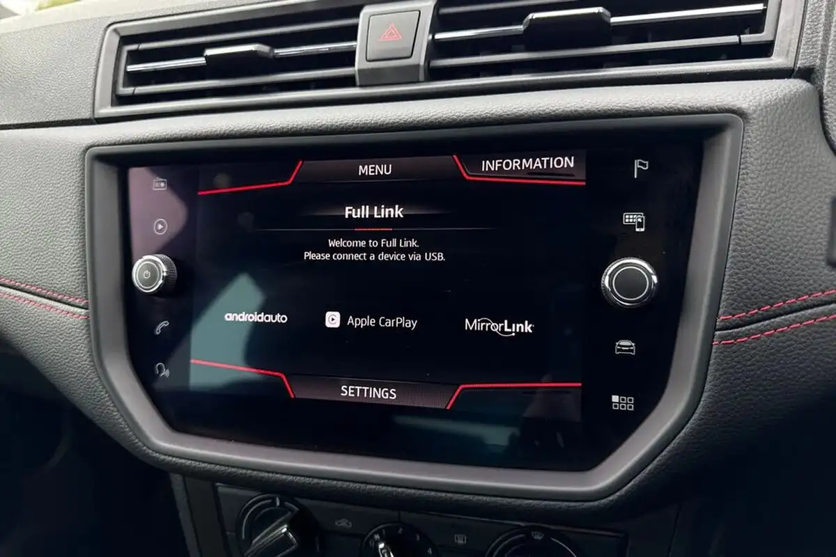 2020-seat-ibiza-10-mpi-fr-big-49