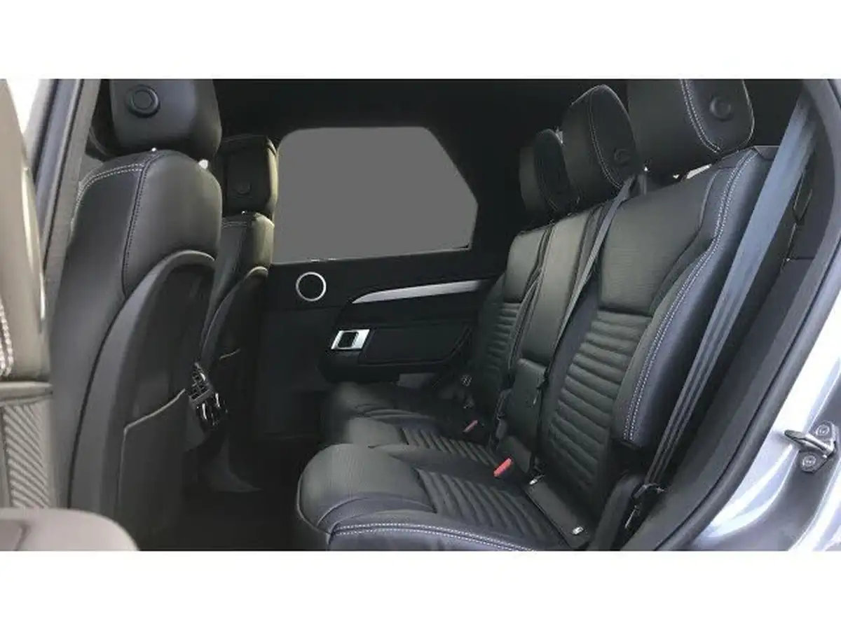 2024-land-rover-discovery-30-d350-dynamic-hse-big-3
