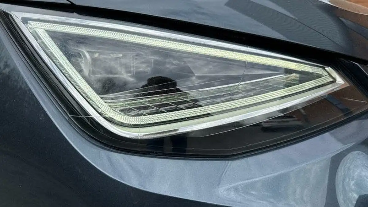 2022-seat-arona-10-tsi-xperience-dsg-big-15