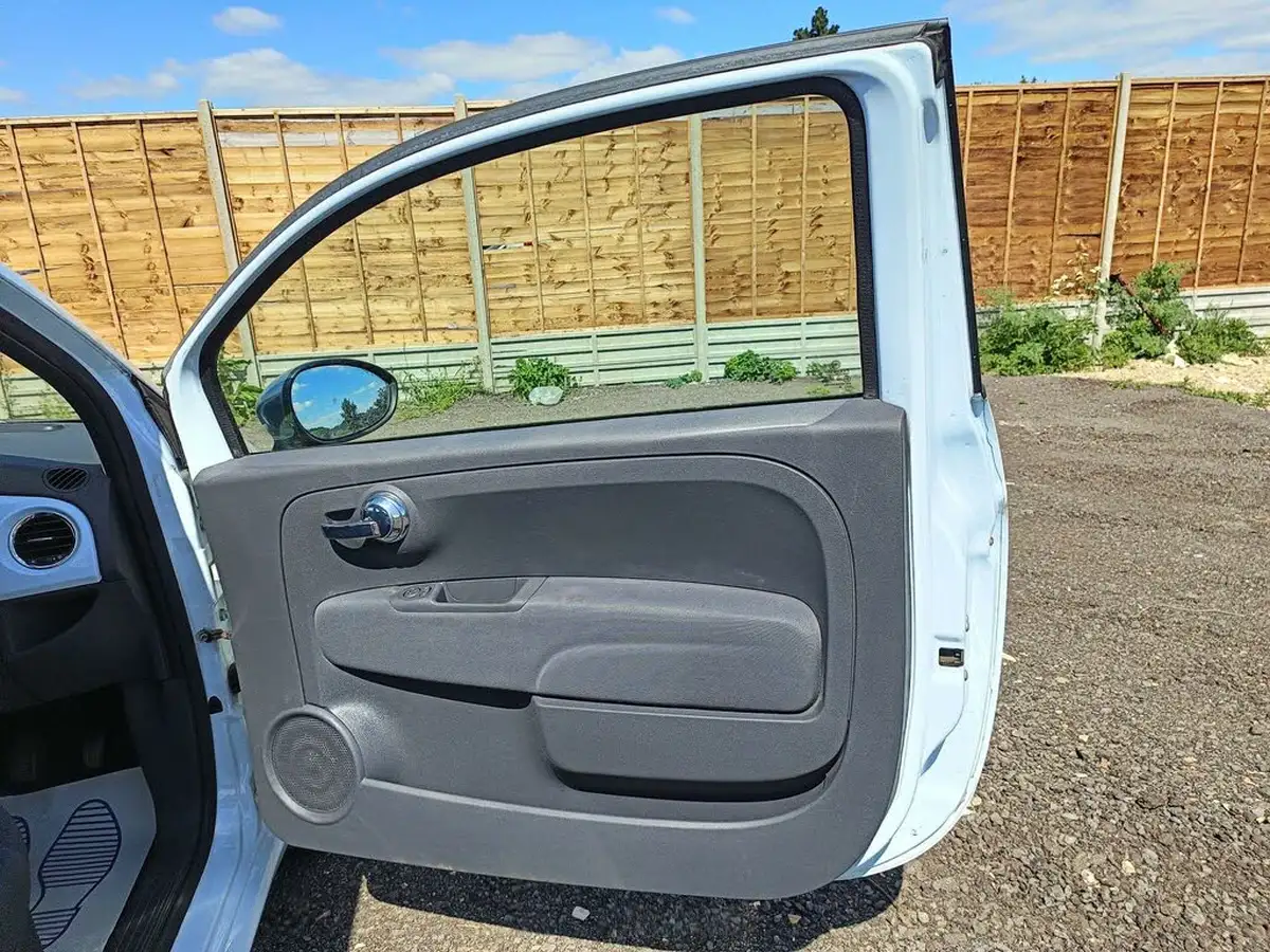 2009-fiat-500-12-pop-big-28