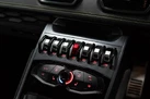 2014-lamborghini-huracan-lp-610-4-small-28