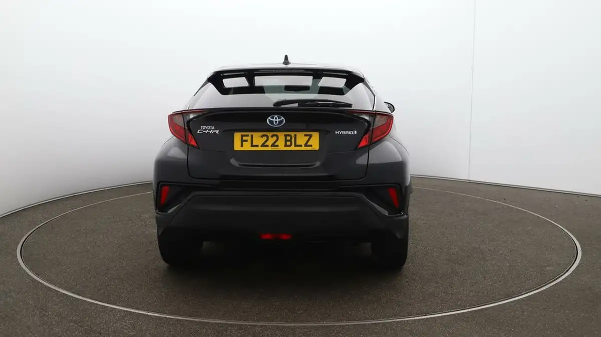 2022-toyota-c-hr-18-vvt-i-design-big-55