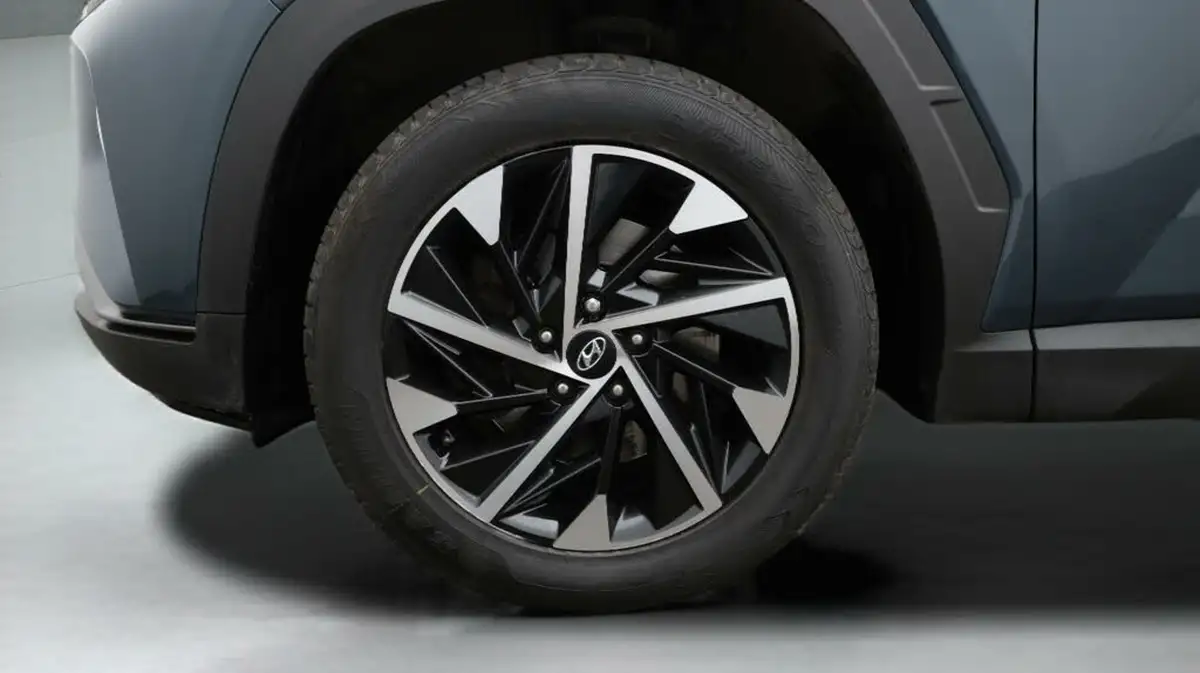 2022-hyundai-tucson-16-t-gdi-premium-150ps-big-18