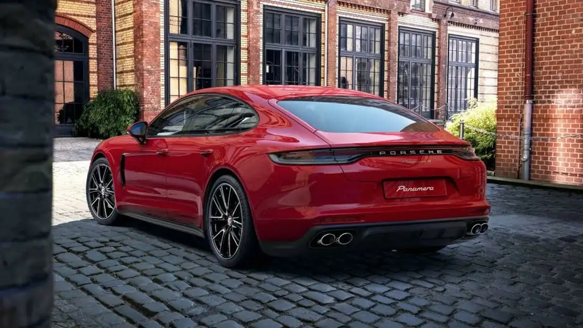 2023-porsche-panamera-30-4-330ps-hatchback-big-2