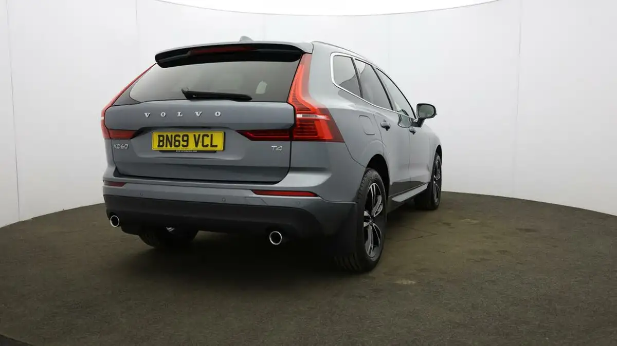 2019-volvo-xc60-20-t4-edition-big-61