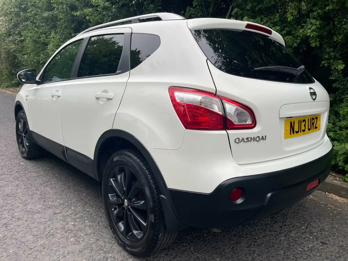 2013-nissan-qashqai-16td-n-tec-4wd-big-5