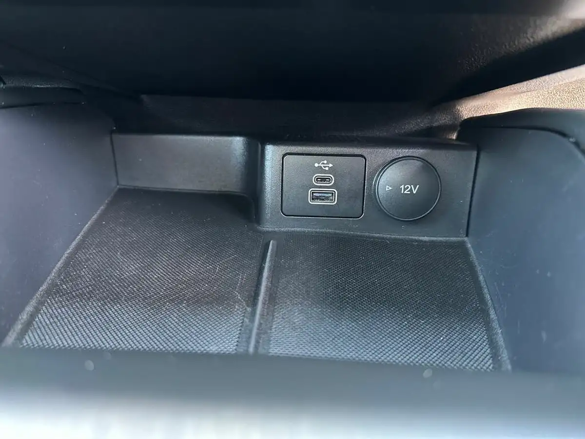 2022-ford-kuga-25t-st-line-x-edition-190ps-fhev-big-23
