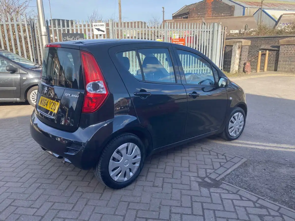 2014-suzuki-splash-10-sz3-big-2