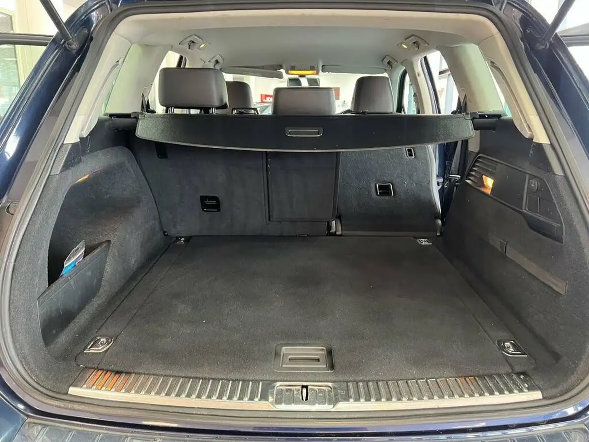 2014-volkswagen-touareg-30td-se-v6-204ps-bmtss-big-48