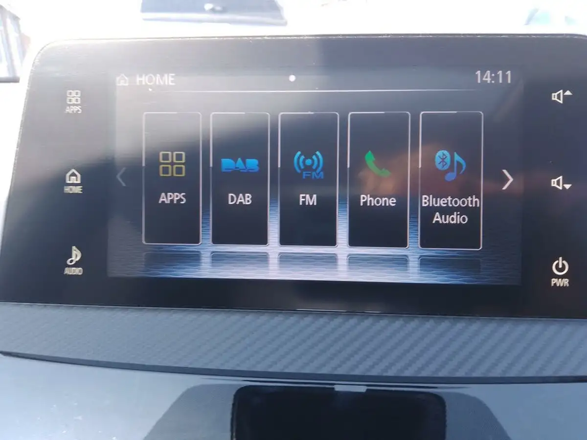 2020-mitsubishi-eclipse-cross-15-black-big-47