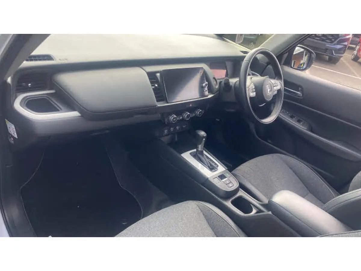 2022-honda-jazz-15-i-mmd-ex-107ps-big-1