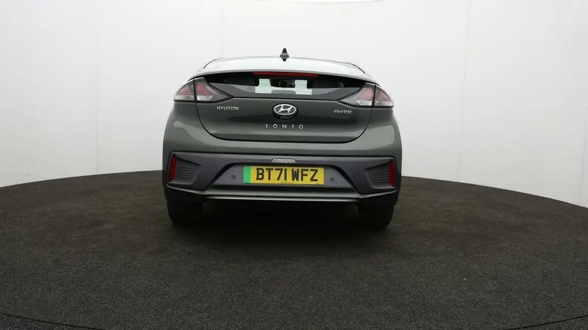2022-hyundai-ioniq-e-premium-electric-big-53