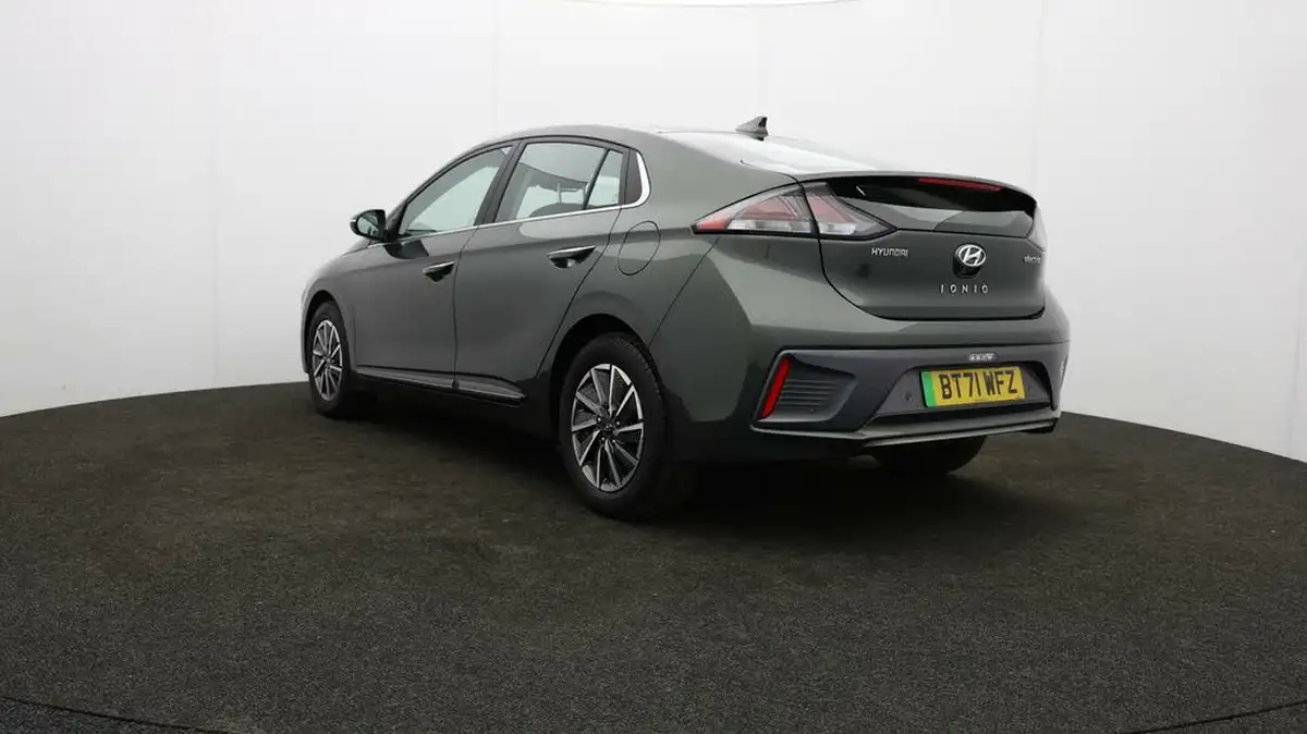 2022-hyundai-ioniq-e-premium-electric-big-77