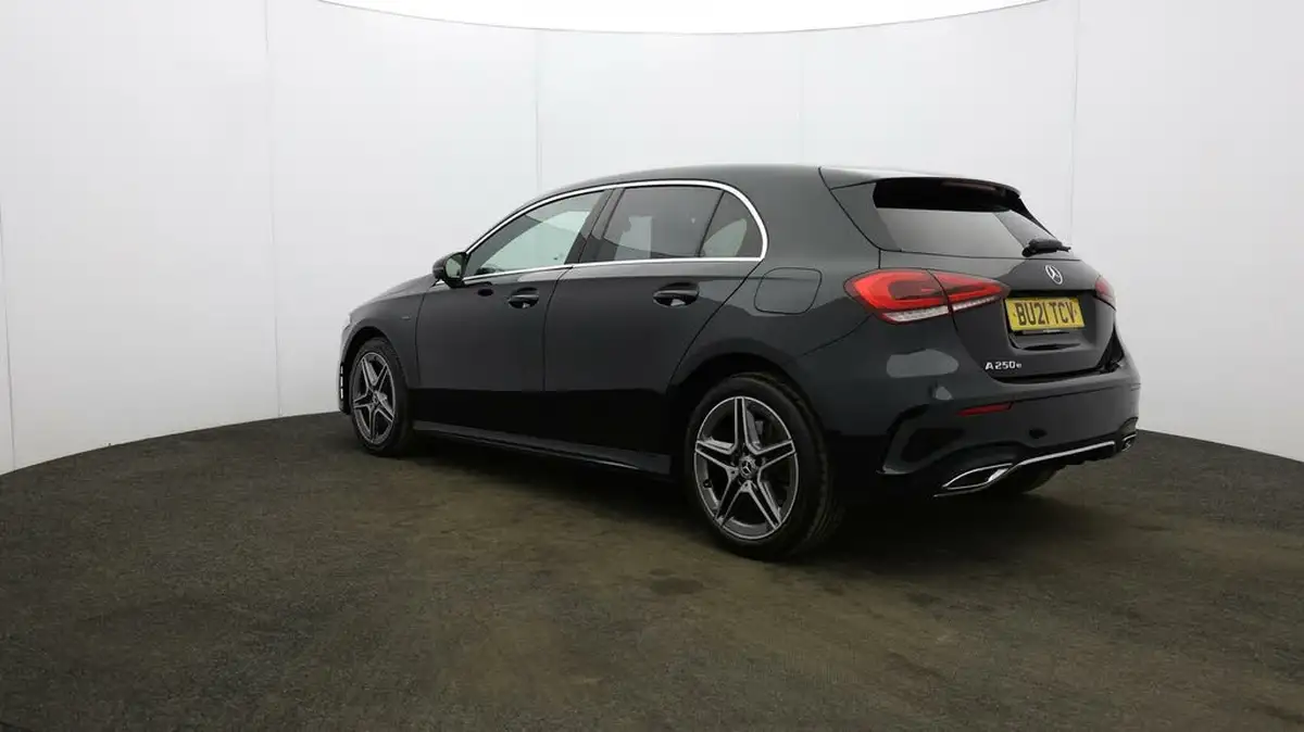 2021-mercedes-benz-a-class-13-a250e-amg-line-hatchback-5d-big-53