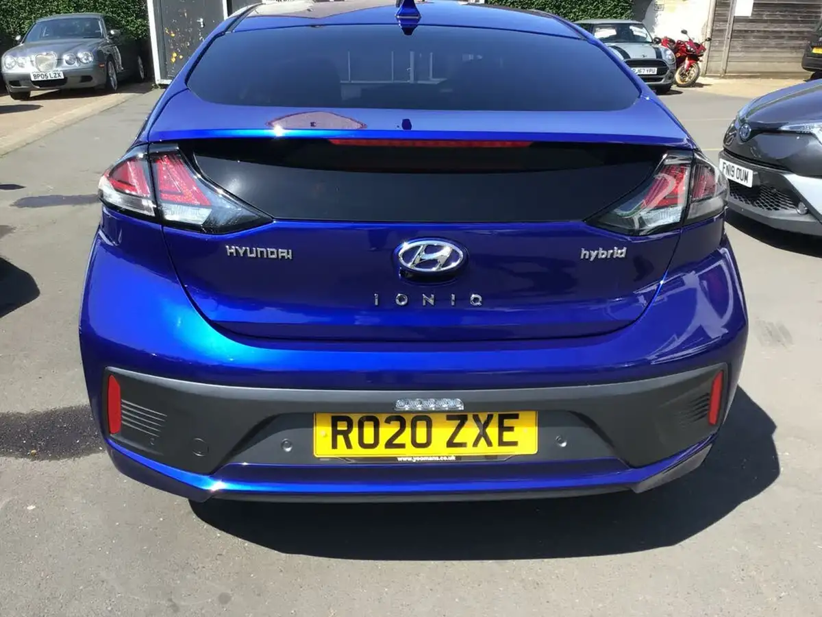 2020-hyundai-ioniq-16-gdi-premium-se-hybrid-big-53
