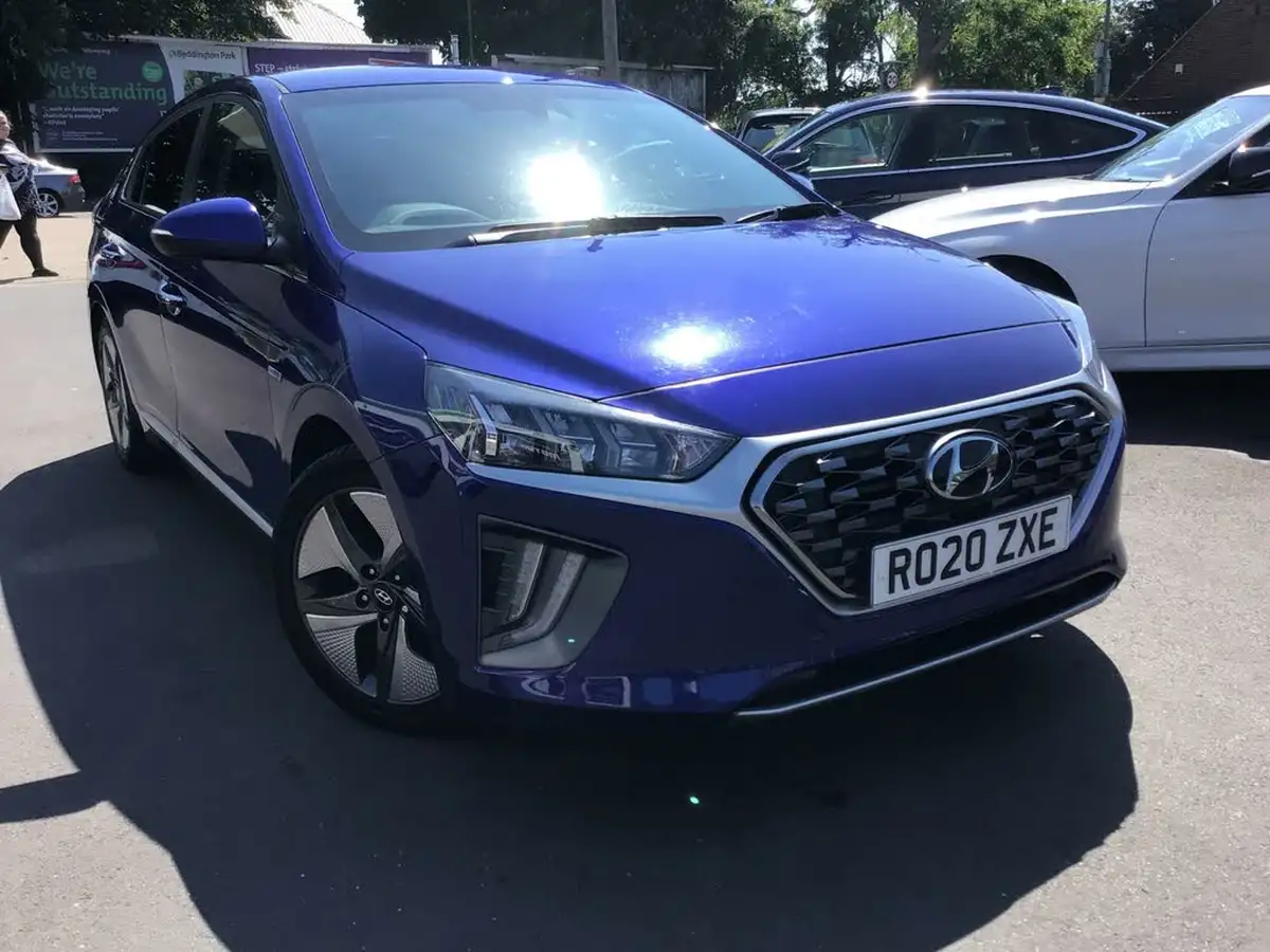 2020-hyundai-ioniq-16-gdi-premium-se-hybrid-big-1