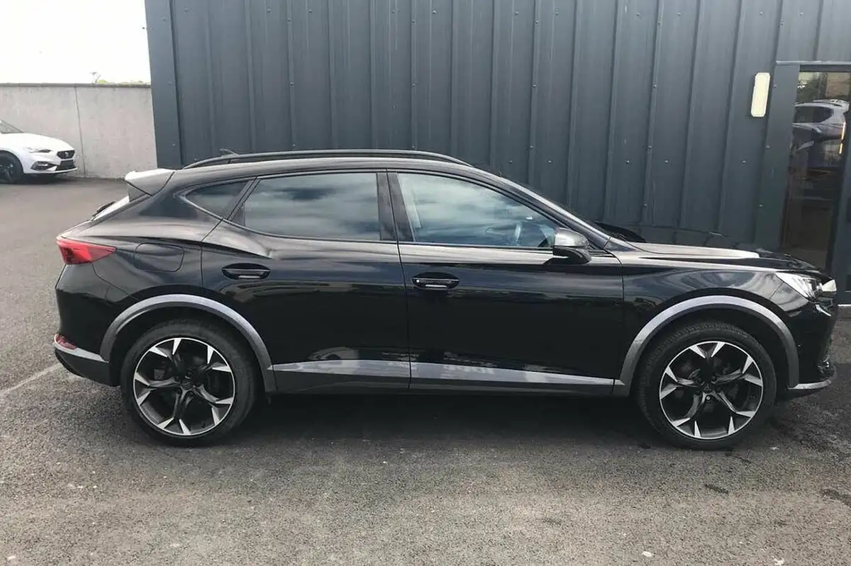 2021-cupra-formentor-15-tsi-v2-dsg-big-3