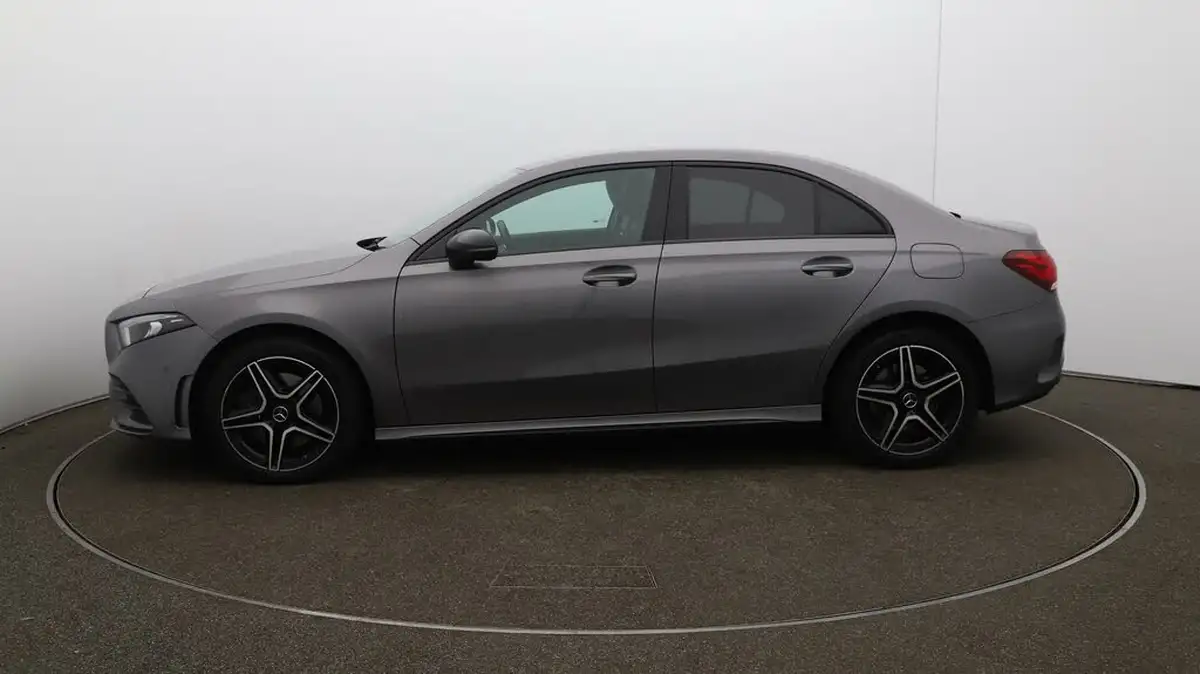 2021-mercedes-benz-a-class-20-a250-amg-line-executive-edition-saloon-4d-big-57