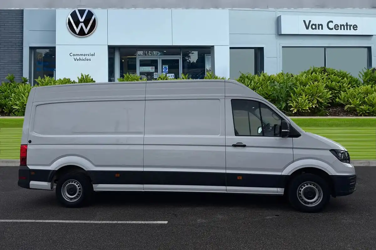 2024-volkswagen-crafter-big-2