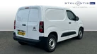 2024-citroen-berlingo-small-2