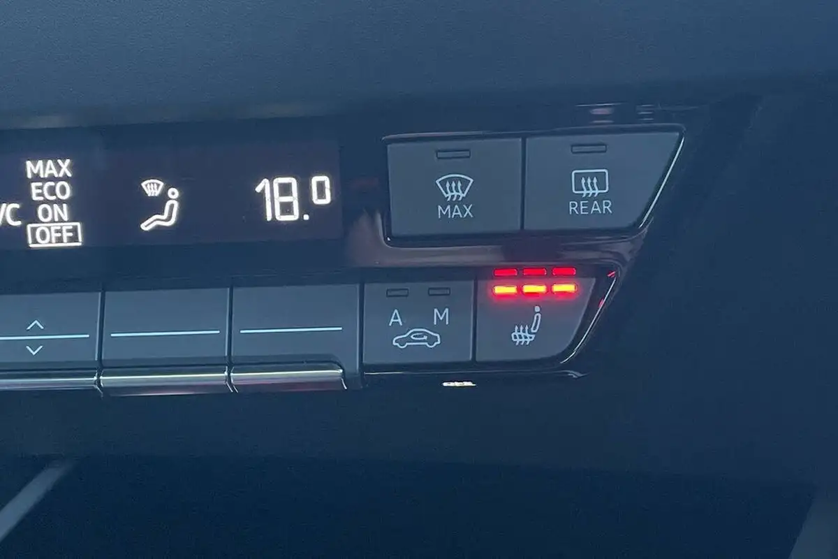 2023-audi-q4-e-tron-40e-sport-station-wagon-big-19