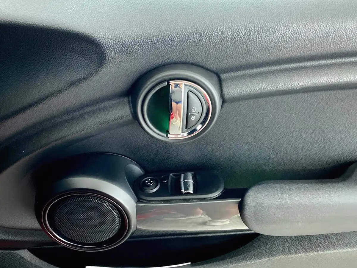 2019-mini-cooper-15-cooper-sport-hatchback-3d-auto-big-12
