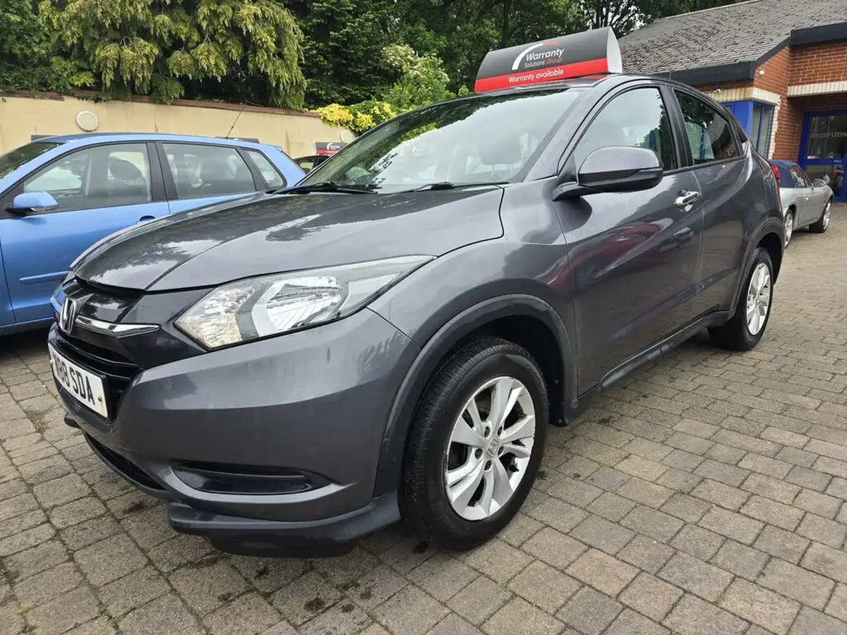 2016-honda-hr-v-15-i-vtec-s-big-1