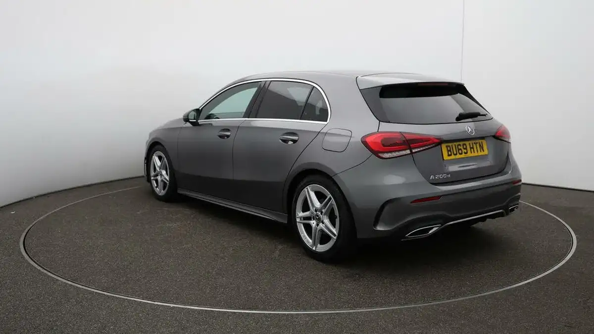 2019-mercedes-benz-a-class-20d-a200d-amg-line-hatchback-5d-big-59