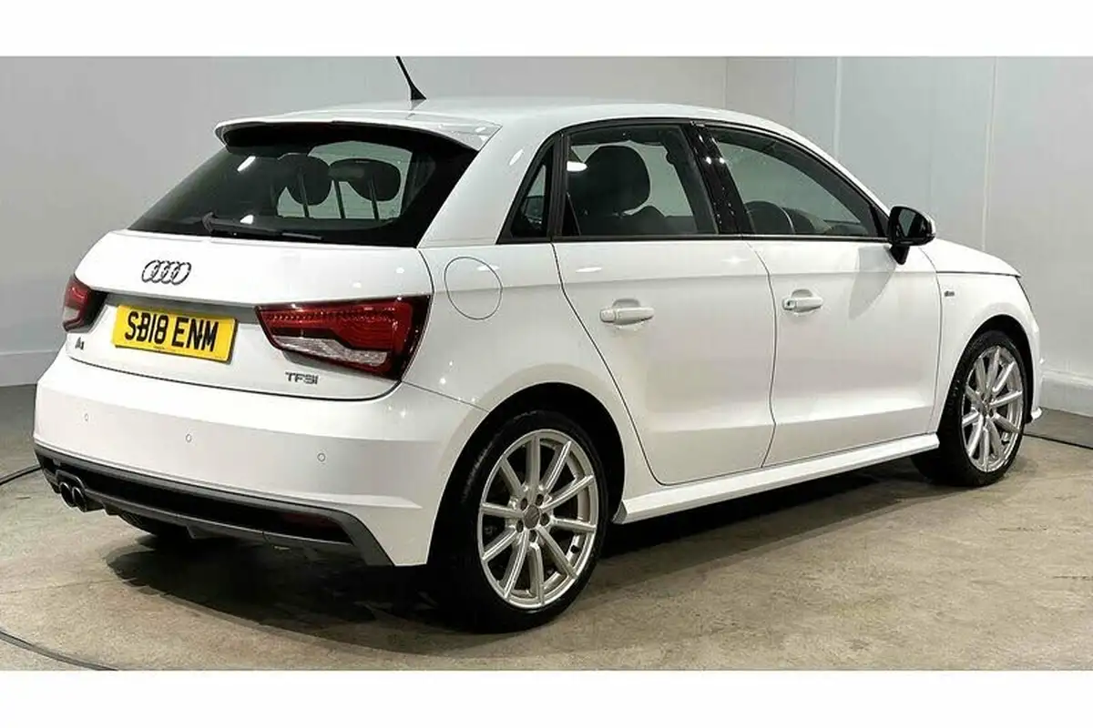 2018-audi-a1-14-tfsi-s-line-nav-125ps-sportback-5d-tronic-big-6