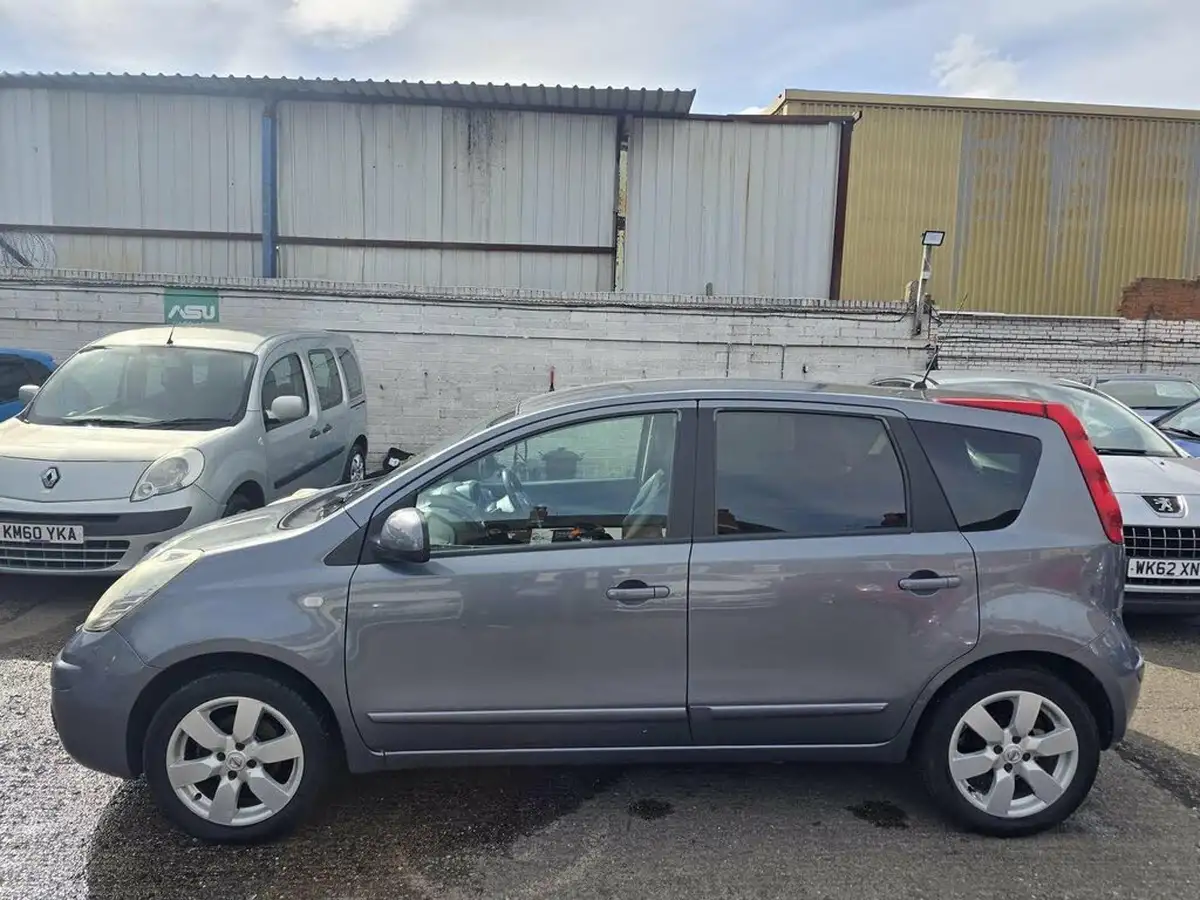2008-nissan-note-16-tekna-auto-big-5