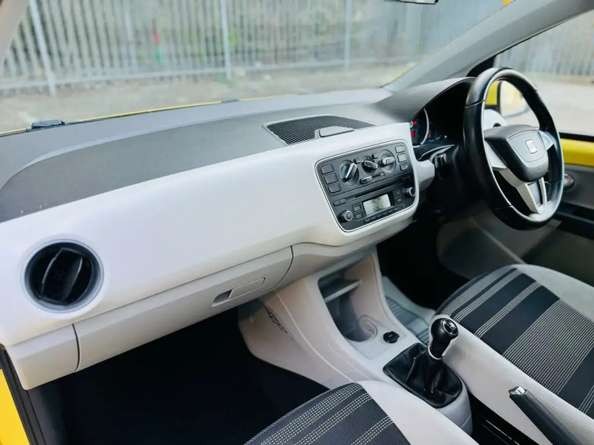 2012-seat-mii-10-se-60ps-5d-big-47