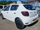 2017-dacia-sandero-10-sce-ambiance-small-30