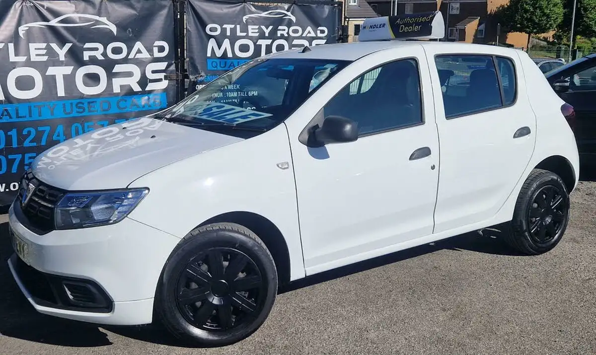 2017-dacia-sandero-10-sce-ambiance-big-19