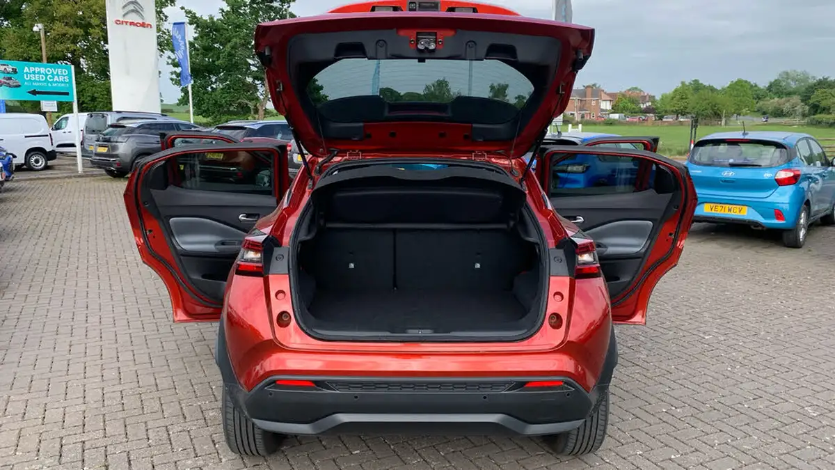 2020-nissan-juke-10-dig-t-n-connecta-117ps-dct-big-30
