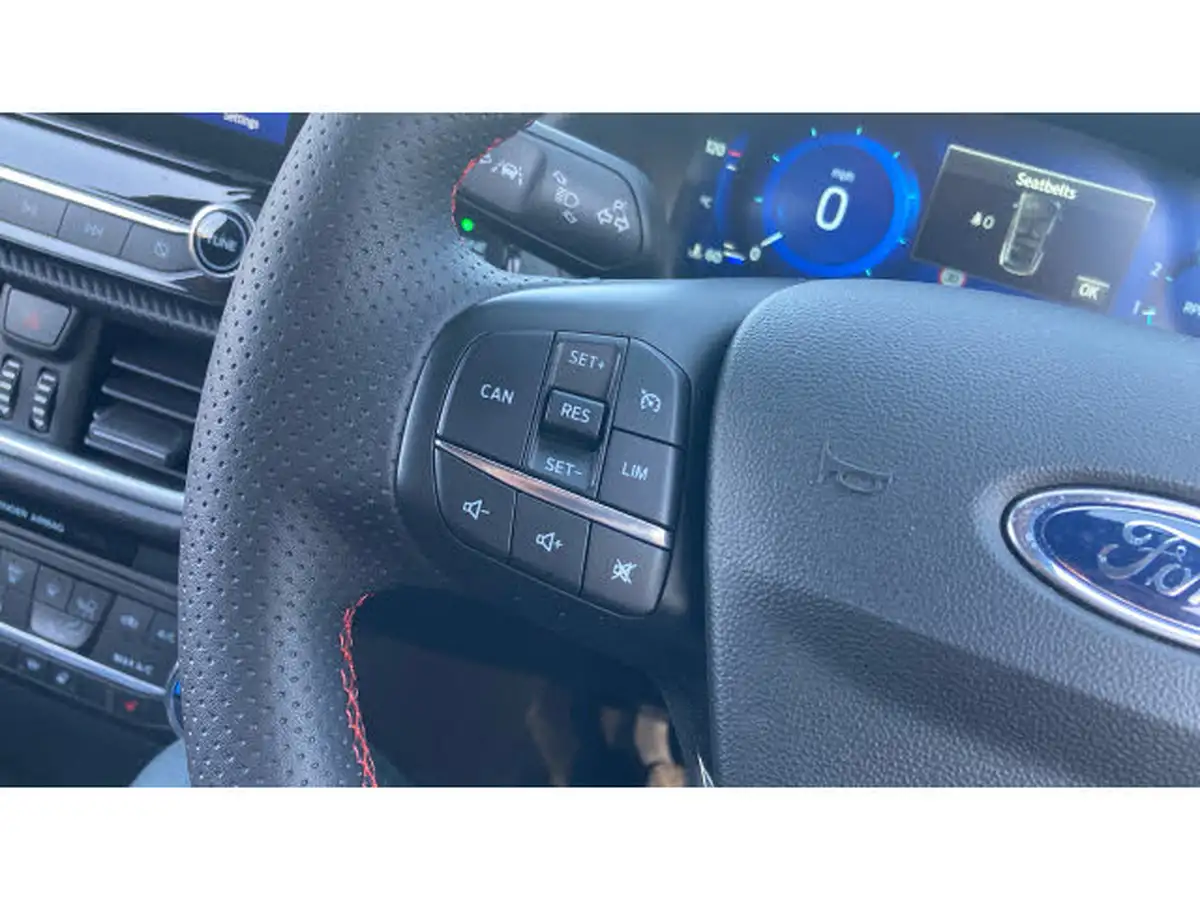 2022-ford-fiesta-10t-st-line-vignale-155ps-hybrid-mhev-3d-big-22