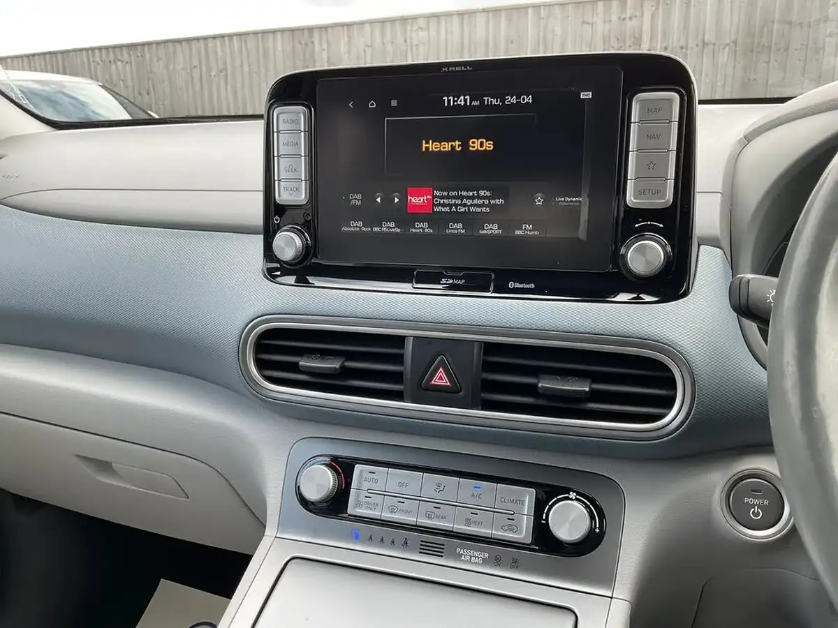 2019-hyundai-kona-e-premium-se-64kwh-big-27
