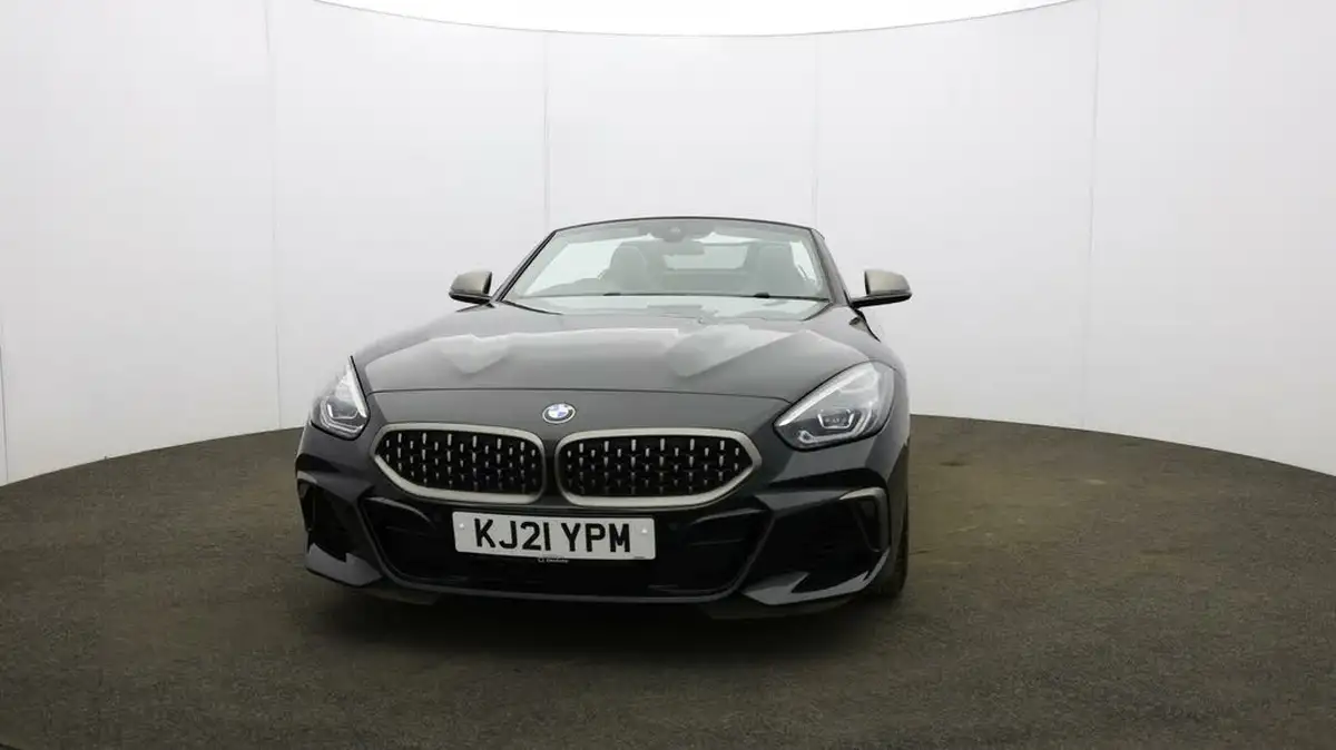 2021-bmw-z4-30-m40i-big-40