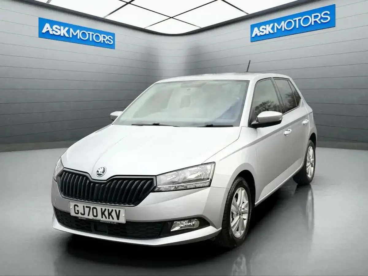 2020-skoda-fabia-10-tsi-se-95ps-hatchback-big-0