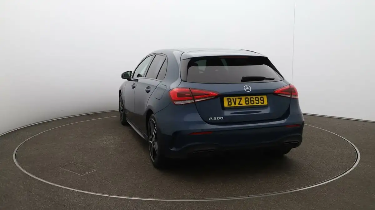 2022-mercedes-benz-a-class-13-a200-amg-line-edition-executive-hatchback-5d-big-59