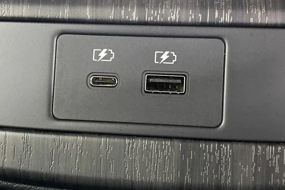 2024-nissan-ariya-e-engage-160kw-big-17