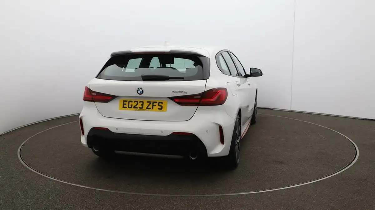 2023-bmw-1-series-20-128ti-lcp-big-55