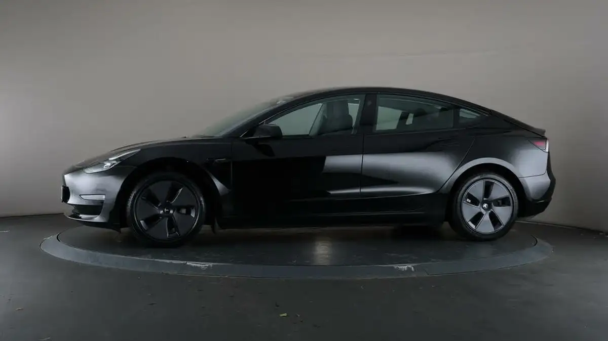 2021-tesla-model-3-e-long-range-4x4-big-38