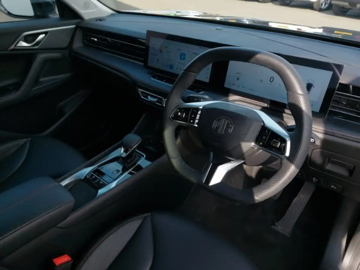 2024-mg-hs-15t-gdi-trophy-273ps-plug-in-hybrid-1496cc-auto-big-11