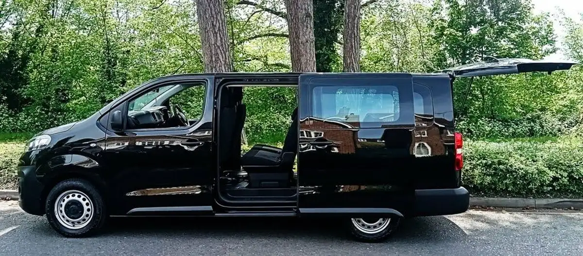 2023-vauxhall-vivaro-life-e-combi-l-big-4