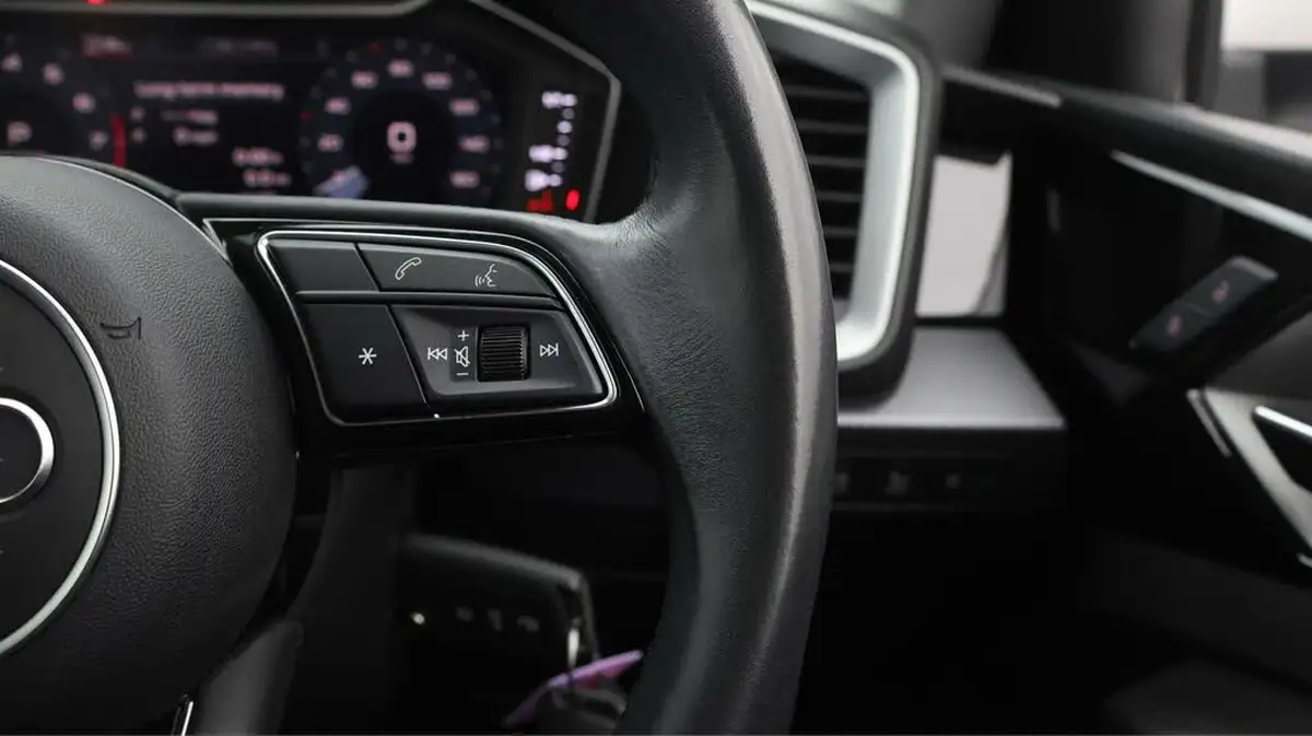2023-audi-a1-10-30-tfsi-sport-s-tronic-big-22