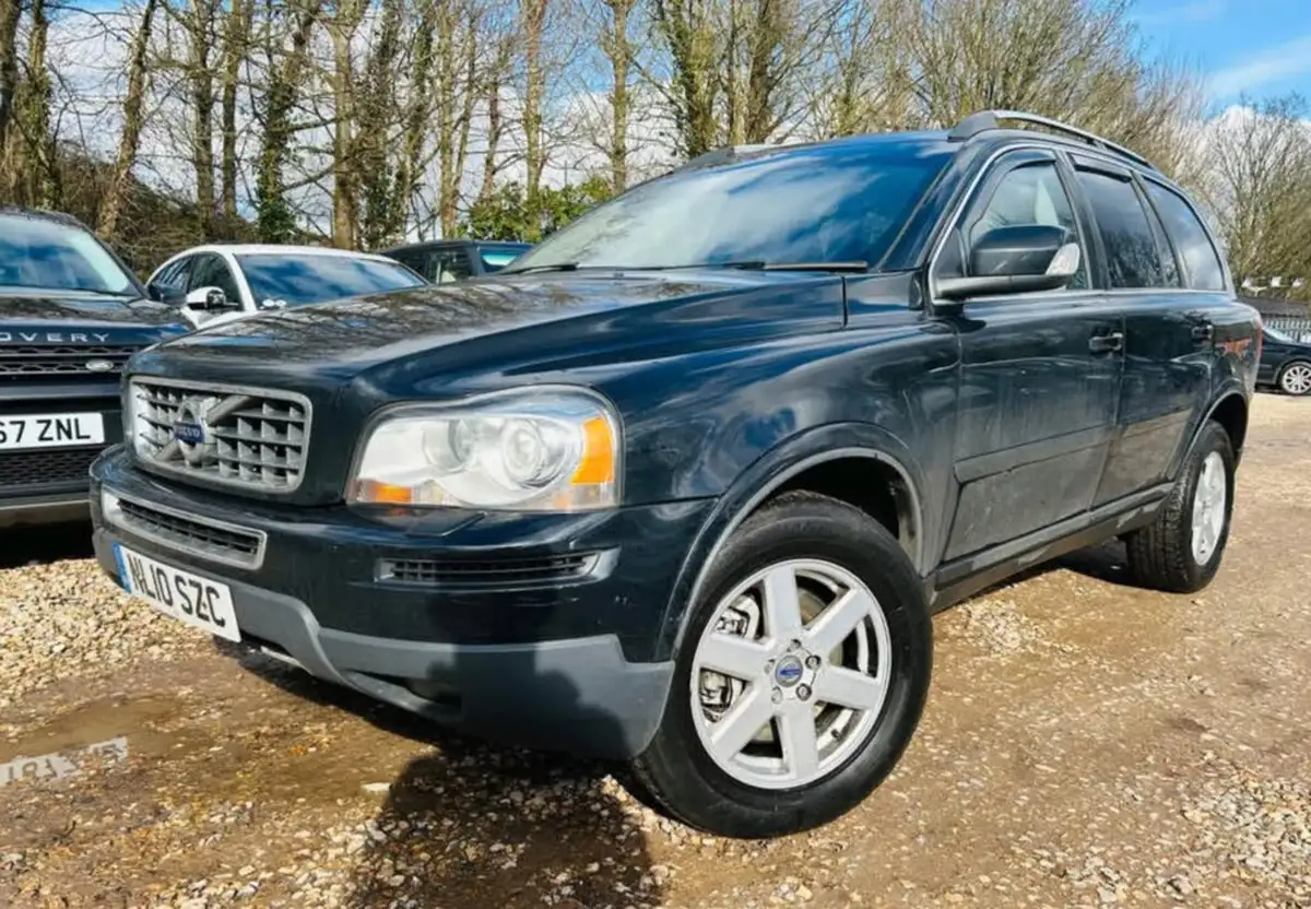 2010-volvo-xc90-24td-d5-active-182bhp-big-2