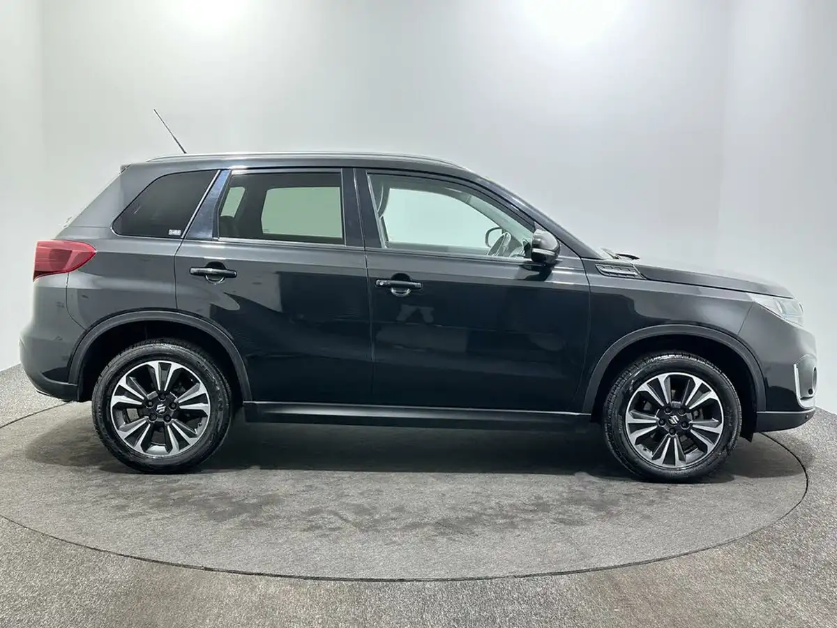 2021-suzuki-vitara-14-boosterjet-sz5-big-8