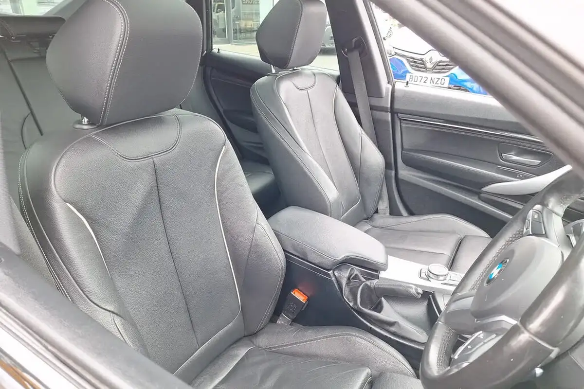 2018-bmw-3-series-20td-320d-m-sport-gt-auto-big-27