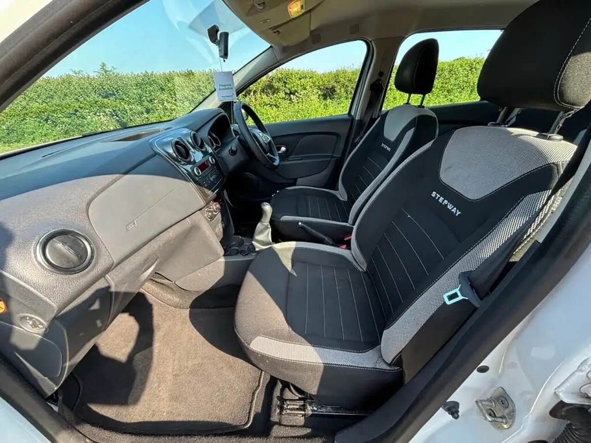 2017-dacia-sandero-stepway-09-tce-ambiance-big-21